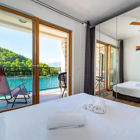 Apartman Authentic Dalmatia By Lucija Novum *