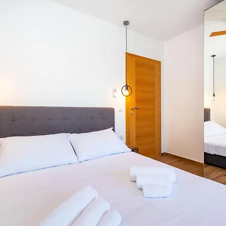 Authentic Dalmatia By Lucija Novum Apartman Novigrad (Dalmatia)